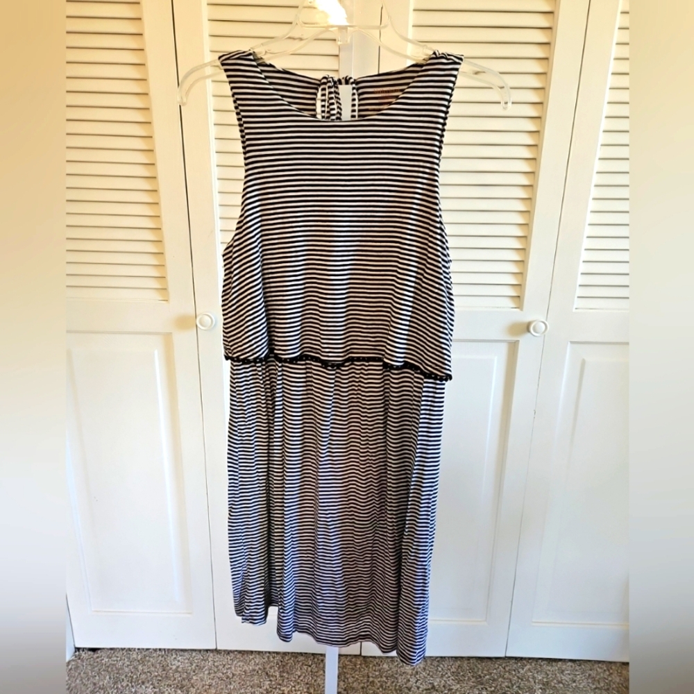 Motherhood Maternity Stripe Nursing Sleeveless Tank Dress Womens Medium Black/Wt